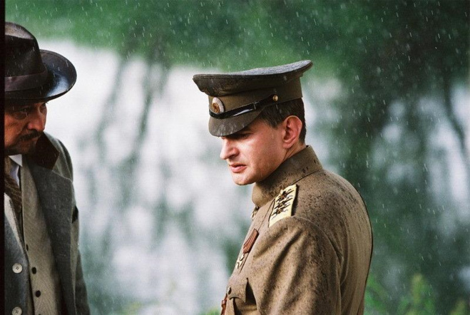 Conférence et projection autour du thème de l'émigration russe Conférence et projection autour du thème de l'émigration russe